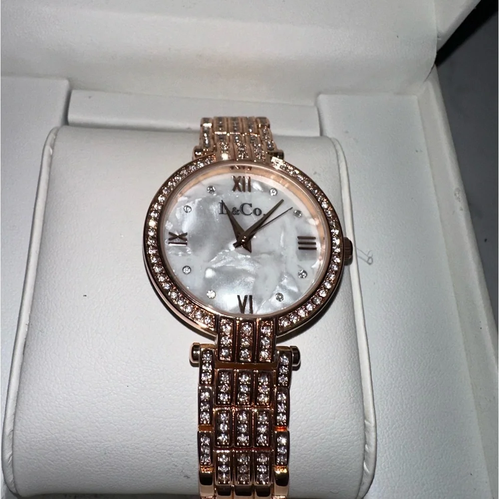 L&CO ROSEGOLD WATCH - Picture 2 of 5
